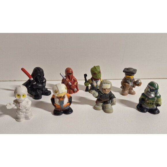 22 Star Wars Micro Force Squinkies Lot With AT-AT & Spaceship & Accessories - Picture 6 of 9